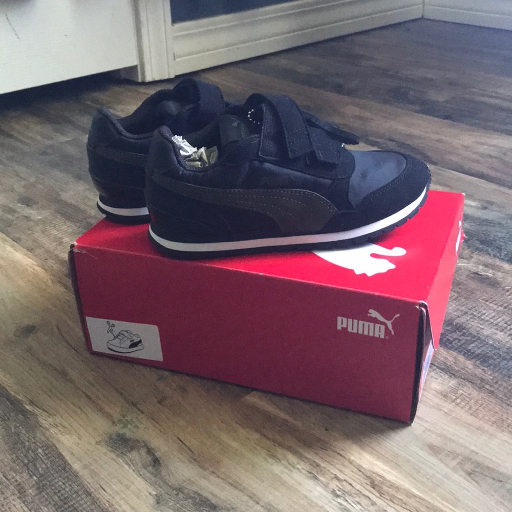 Puma kids Velcro sneakers